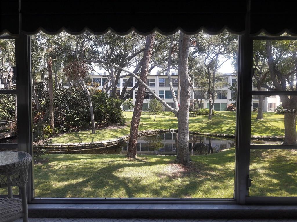 225 COUNTRY CLUB DRIVE, LARGO, Florida 33771, 2 Bedrooms Bedrooms, 6 Rooms Rooms,2 BathroomsBathrooms,Residential,For sale,COUNTRY CLUB,U7843345