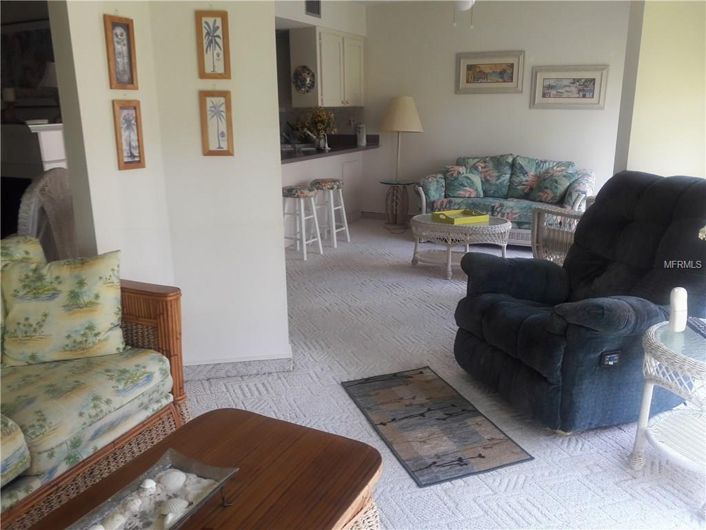 225 COUNTRY CLUB DRIVE, LARGO, Florida 33771, 2 Bedrooms Bedrooms, 6 Rooms Rooms,2 BathroomsBathrooms,Residential,For sale,COUNTRY CLUB,U7843345