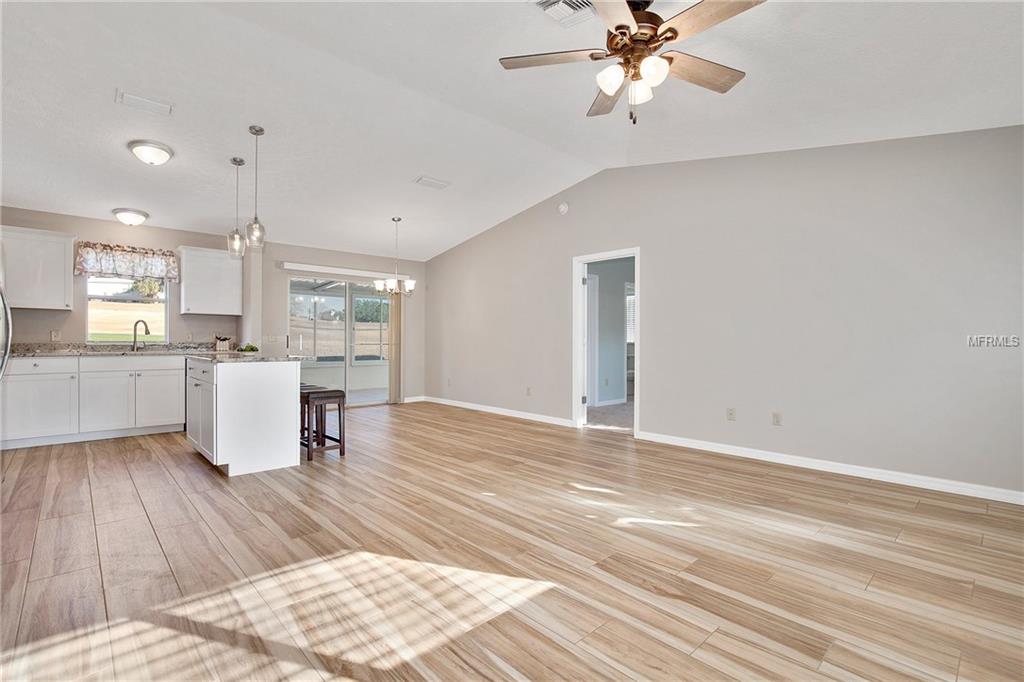 755 HEATHROW AVENUE, THE VILLAGES, Florida 32159, 2 Bedrooms Bedrooms, 5 Rooms Rooms,2 BathroomsBathrooms,Residential,For sale,HEATHROW,G4851566