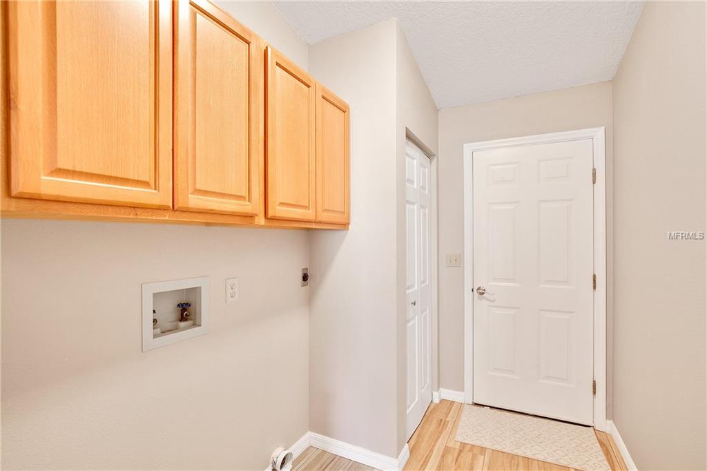 755 HEATHROW AVENUE, THE VILLAGES, Florida 32159, 2 Bedrooms Bedrooms, 5 Rooms Rooms,2 BathroomsBathrooms,Residential,For sale,HEATHROW,G4851566