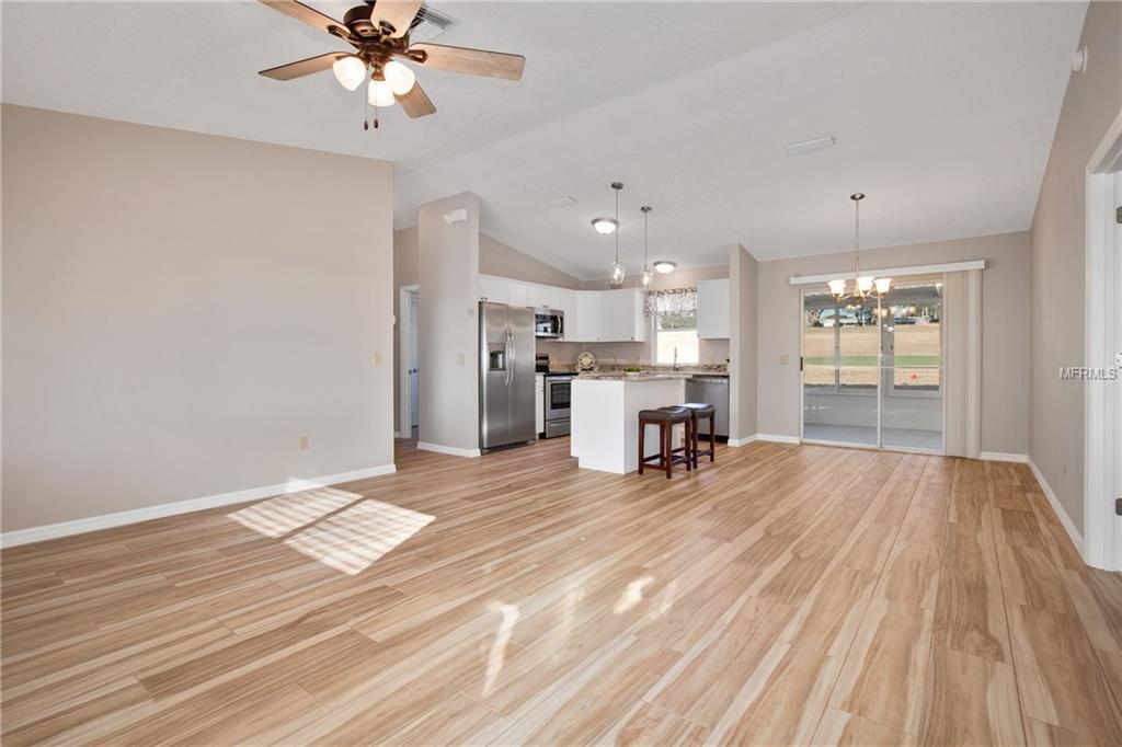 755 HEATHROW AVENUE, THE VILLAGES, Florida 32159, 2 Bedrooms Bedrooms, 5 Rooms Rooms,2 BathroomsBathrooms,Residential,For sale,HEATHROW,G4851566