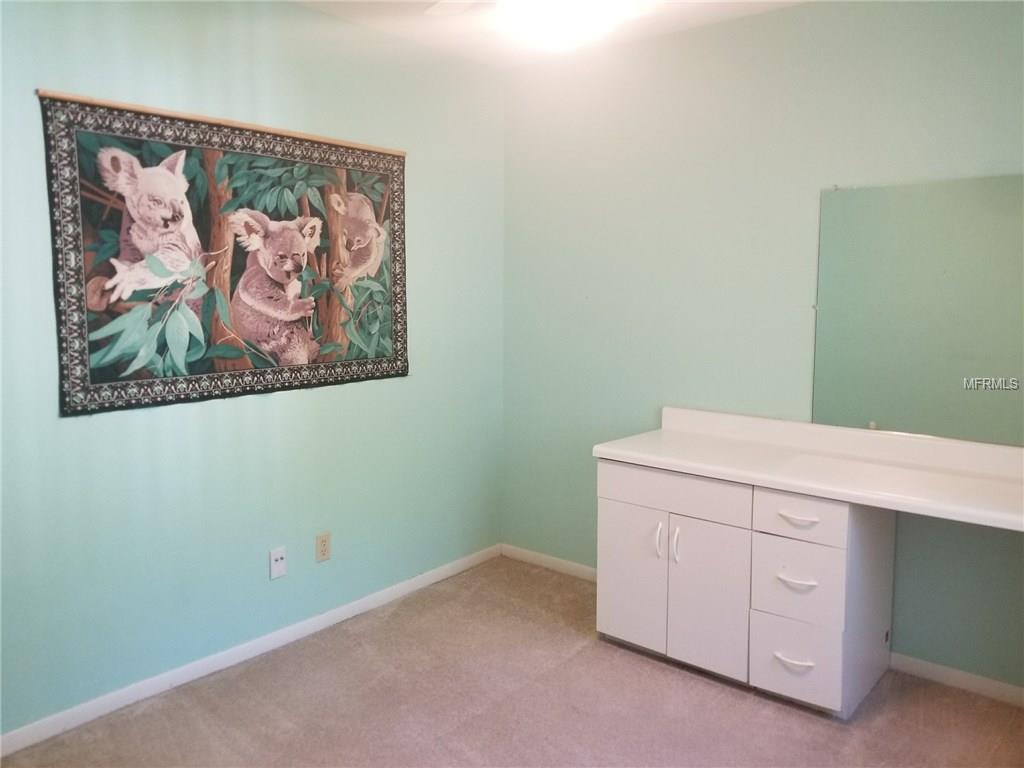 327 LA SERENA, WINTER HAVEN, Florida 33884, 2 Bedrooms Bedrooms, 8 Rooms Rooms,2 BathroomsBathrooms,Residential,For sale,LA SERENA,P4718700