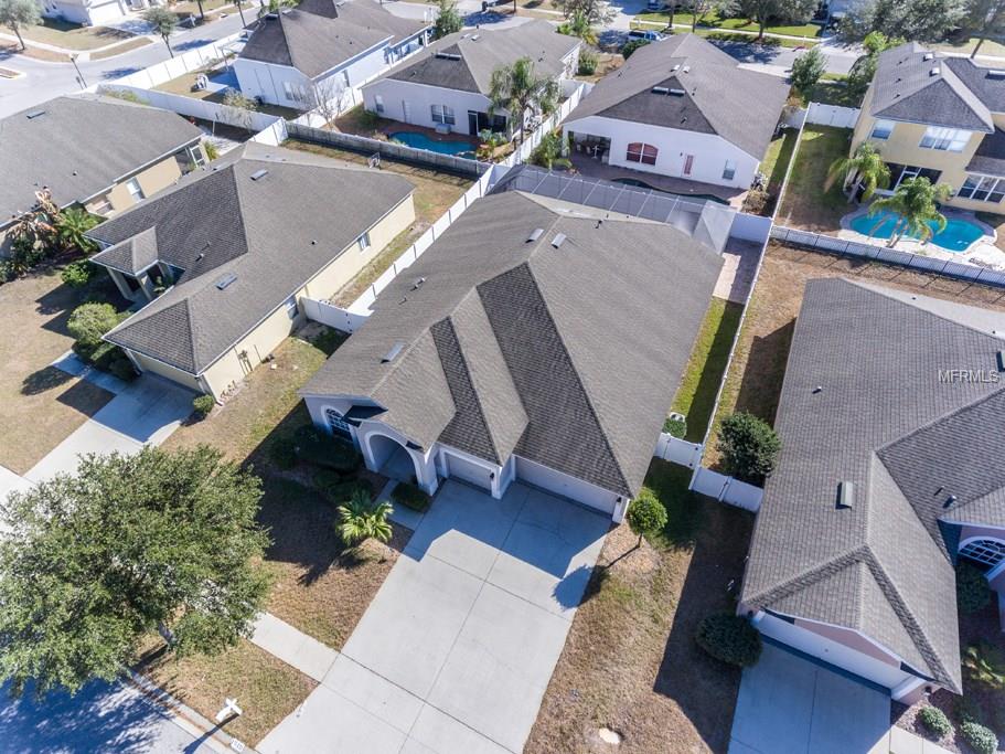 1910 HEARTLAND CIRCLE, VALRICO, Florida 33594, 4 Bedrooms Bedrooms, 8 Rooms Rooms,2 BathroomsBathrooms,Residential,For sale,HEARTLAND,T2925607