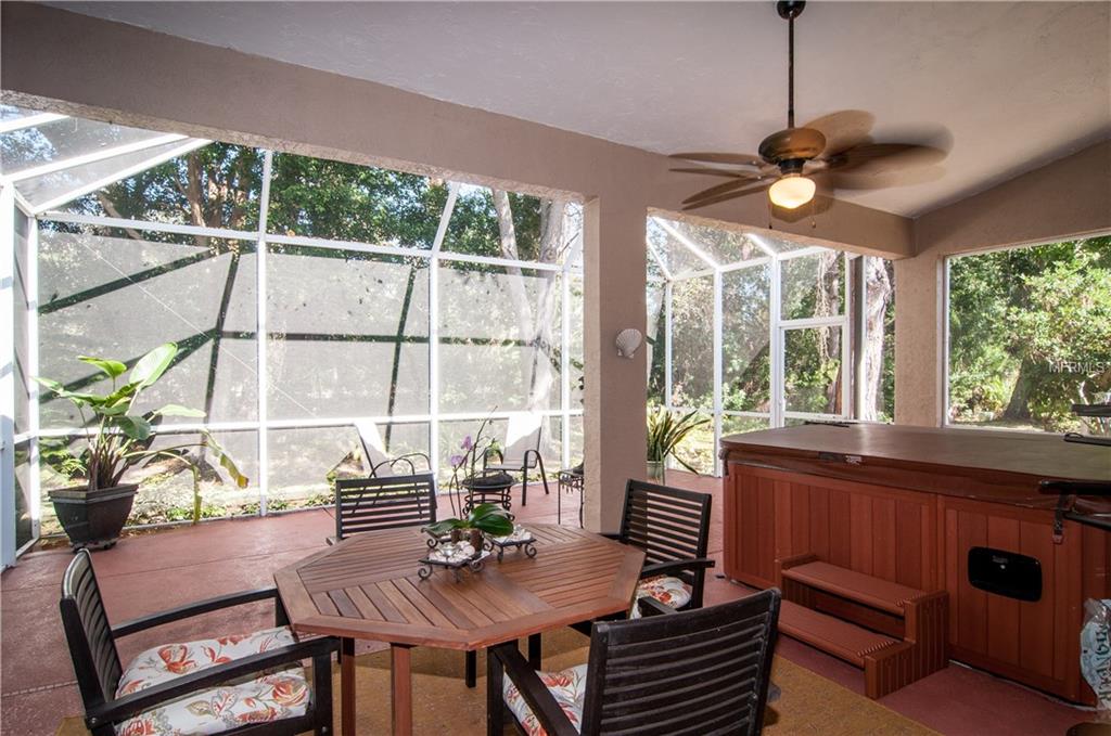 4150 WESTBOURNE CIRCLE, SARASOTA, Florida 34238, 2 Bedrooms Bedrooms, 5 Rooms Rooms,2 BathroomsBathrooms,Residential,For sale,WESTBOURNE,A4208591