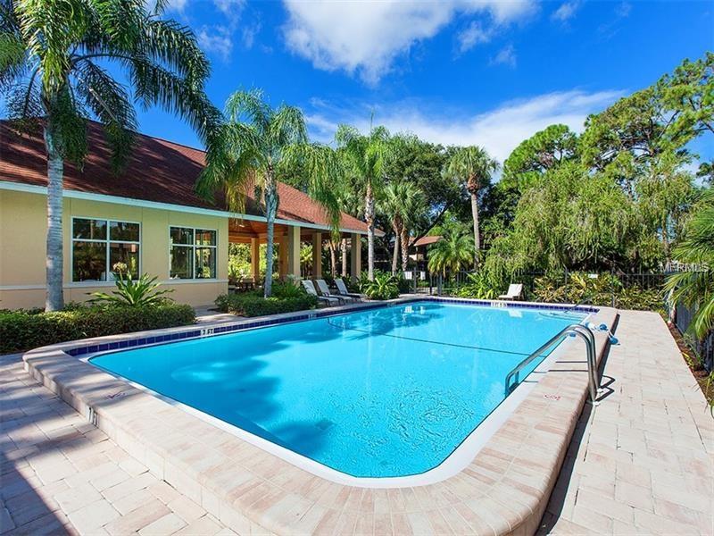 924 LA COSTA CIRCLE, SARASOTA, Florida 34237, 2 Bedrooms Bedrooms, 5 Rooms Rooms,1 BathroomBathrooms,Residential,For sale,LA COSTA,A4208917