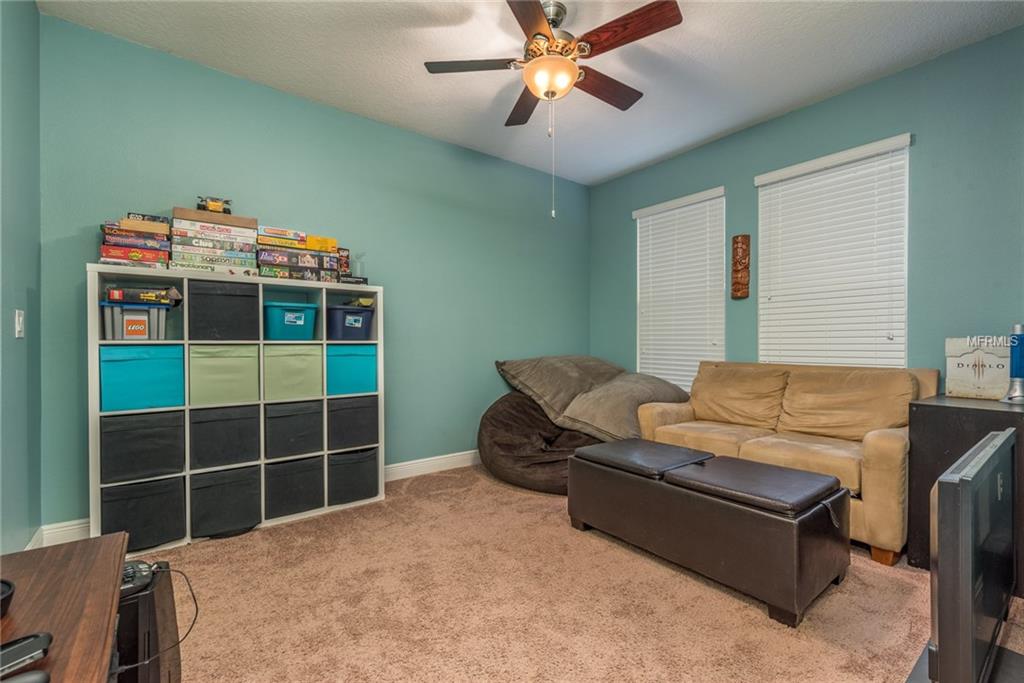 1039 LENA RUN COURT, WINTER HAVEN, Florida 33880, 4 Bedrooms Bedrooms, 8 Rooms Rooms,3 BathroomsBathrooms,Residential,For sale,LENA RUN,L4725494