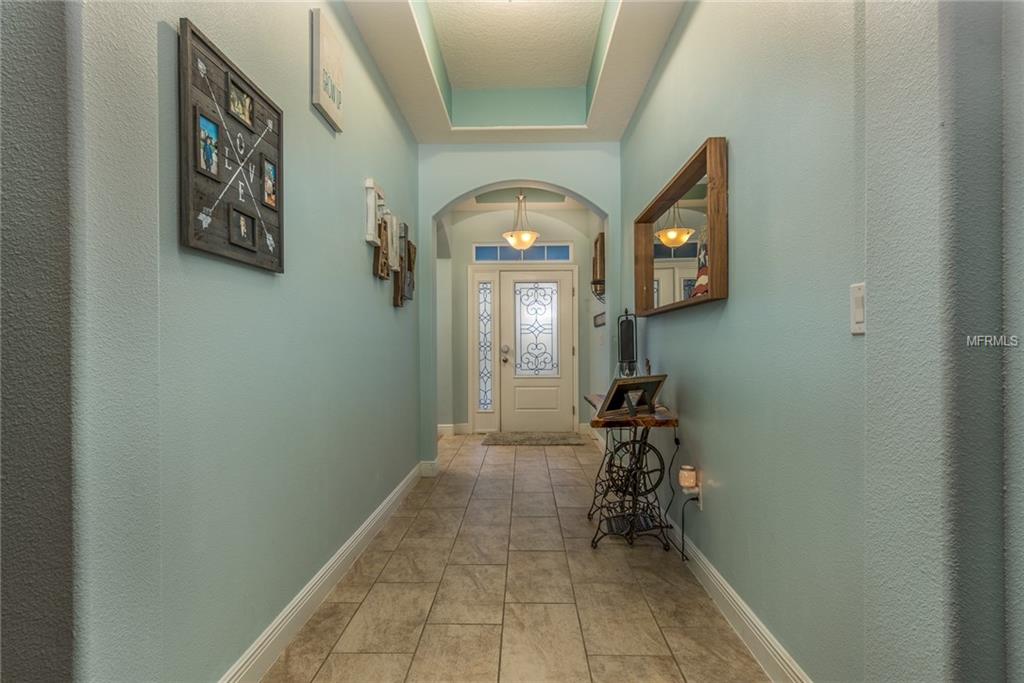 1039 LENA RUN COURT, WINTER HAVEN, Florida 33880, 4 Bedrooms Bedrooms, 8 Rooms Rooms,3 BathroomsBathrooms,Residential,For sale,LENA RUN,L4725494