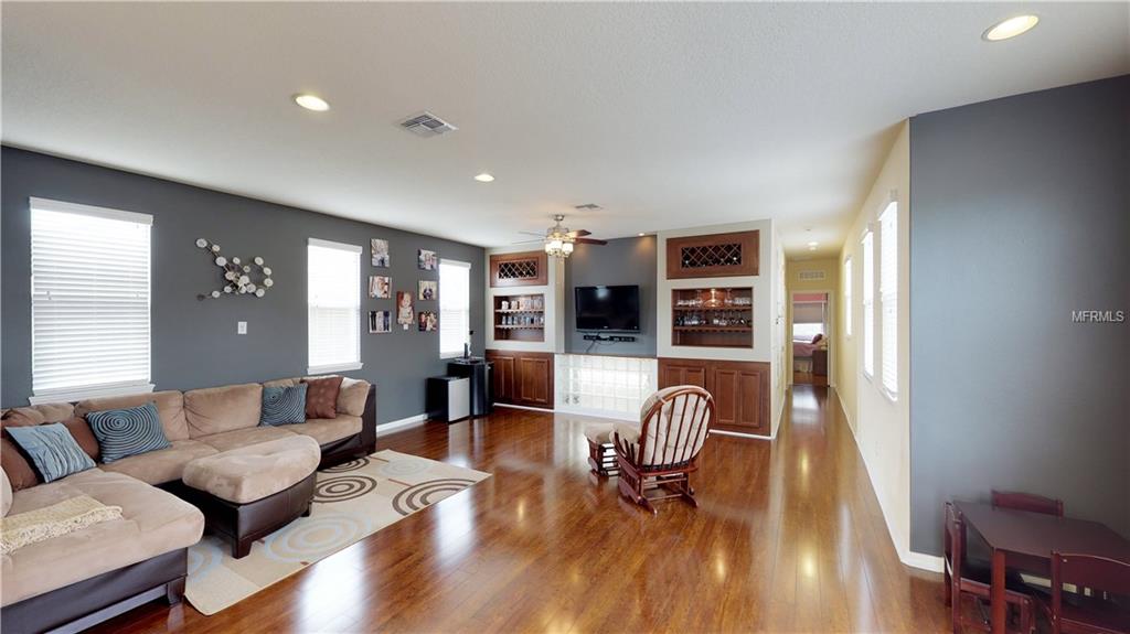 629 BENDING OAK TRAIL, WINTER GARDEN, Florida 34787, 4 Bedrooms Bedrooms, 14 Rooms Rooms,3 BathroomsBathrooms,Residential,For sale,BENDING OAK,O5561614