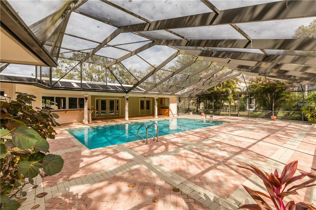 1555 QUAIL DRIVE, DUNEDIN, Florida 34698, 4 Bedrooms Bedrooms, 7 Rooms Rooms,2 BathroomsBathrooms,Residential,For sale,QUAIL,U7847466