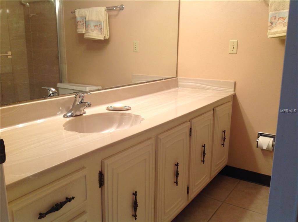 113 ISLAND WAY, CLEARWATER BEACH, Florida 33767, 2 Bedrooms Bedrooms, 4 Rooms Rooms,2 BathroomsBathrooms,Residential,For sale,ISLAND,U7847533