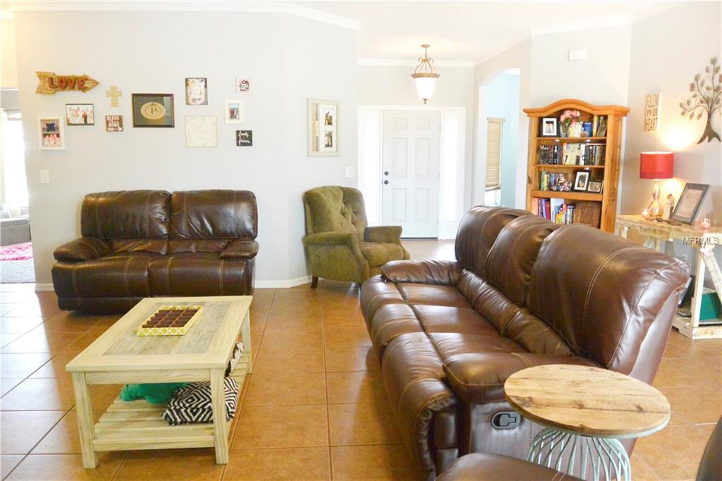 6153 COLISEUM BOULEVARD, PORT CHARLOTTE, Florida 33981, 4 Bedrooms Bedrooms, 10 Rooms Rooms,2 BathroomsBathrooms,Residential,For sale,COLISEUM,D5920294