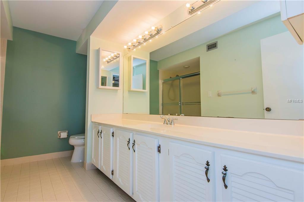 113 1ST STREET E, TIERRA VERDE, Florida 33715, 2 Bedrooms Bedrooms, 3 Rooms Rooms,2 BathroomsBathrooms,Residential,For sale,1ST,U7845757