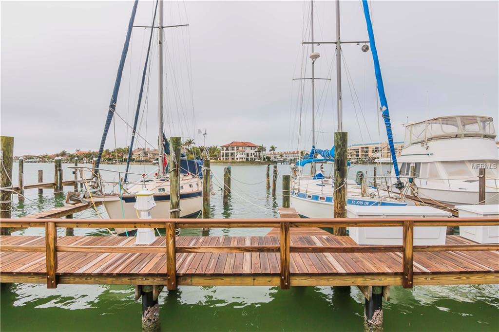 113 1ST STREET E, TIERRA VERDE, Florida 33715, 2 Bedrooms Bedrooms, 3 Rooms Rooms,2 BathroomsBathrooms,Residential,For sale,1ST,U7845757