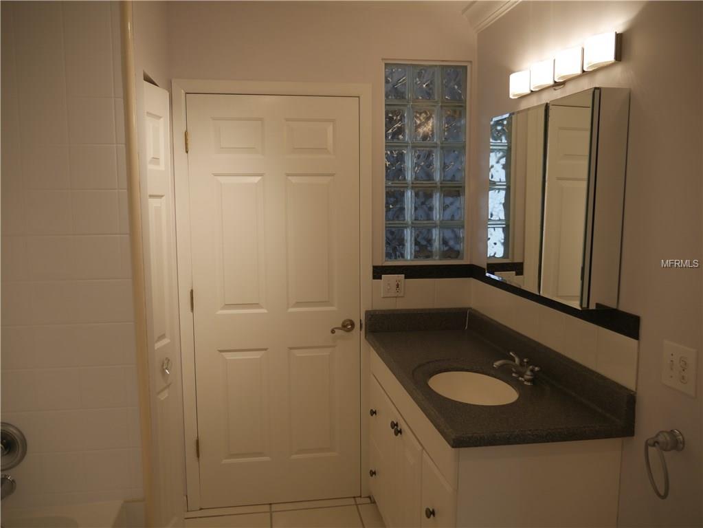 802 LA JOLLA AVENUE, SUN CITY CENTER, Florida 33573, 3 Bedrooms Bedrooms, 11 Rooms Rooms,2 BathroomsBathrooms,Residential,For sale,LA JOLLA,T2926689