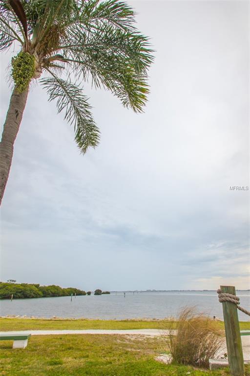 1814 E BEACH DRIVE, BRADENTON, Florida 34207, 2 Bedrooms Bedrooms, 4 Rooms Rooms,2 BathroomsBathrooms,Residential,For sale,BEACH,A4209202