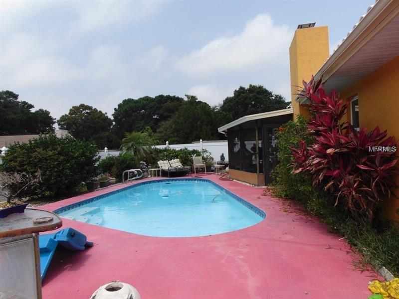 9268 123RD WAY N, SEMINOLE, Florida 33772, 3 Bedrooms Bedrooms, 5 Rooms Rooms,2 BathroomsBathrooms,Residential,For sale,123RD,U7846986