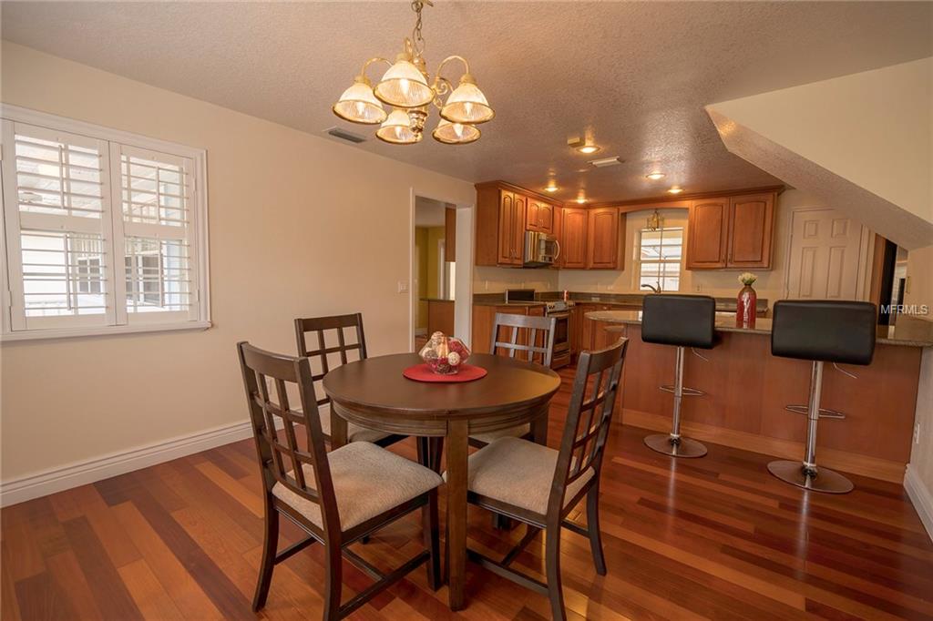 1325 SUNNYSIDE DRIVE, WINTER PARK, Florida 32789, 3 Bedrooms Bedrooms, 4 Rooms Rooms,3 BathroomsBathrooms,Residential,For sale,SUNNYSIDE,O5561185