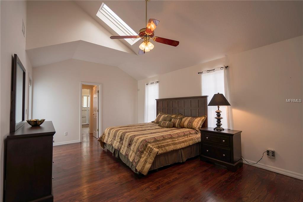 1325 SUNNYSIDE DRIVE, WINTER PARK, Florida 32789, 3 Bedrooms Bedrooms, 4 Rooms Rooms,3 BathroomsBathrooms,Residential,For sale,SUNNYSIDE,O5561185