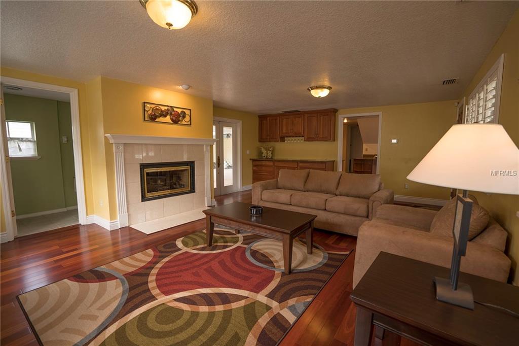 1325 SUNNYSIDE DRIVE, WINTER PARK, Florida 32789, 3 Bedrooms Bedrooms, 4 Rooms Rooms,3 BathroomsBathrooms,Residential,For sale,SUNNYSIDE,O5561185