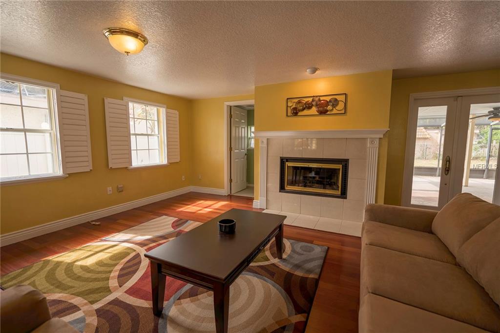 1325 SUNNYSIDE DRIVE, WINTER PARK, Florida 32789, 3 Bedrooms Bedrooms, 4 Rooms Rooms,3 BathroomsBathrooms,Residential,For sale,SUNNYSIDE,O5561185