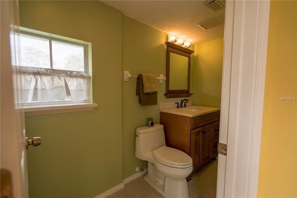 1325 SUNNYSIDE DRIVE, WINTER PARK, Florida 32789, 3 Bedrooms Bedrooms, 4 Rooms Rooms,3 BathroomsBathrooms,Residential,For sale,SUNNYSIDE,O5561185