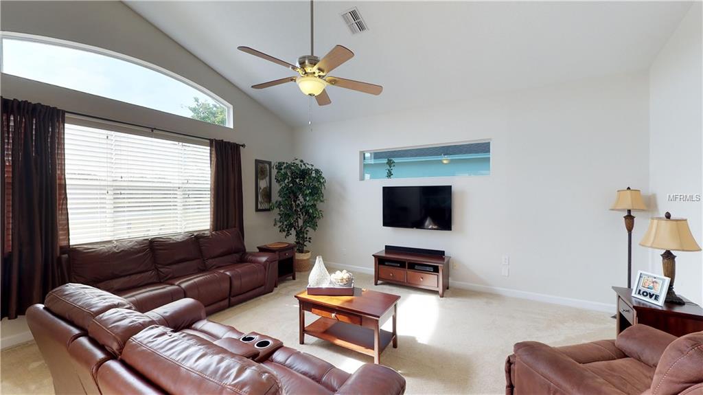 526 LAURENBURG LANE, OCOEE, Florida 34761, 4 Bedrooms Bedrooms, 15 Rooms Rooms,3 BathroomsBathrooms,Residential,For sale,LAURENBURG,O5561615