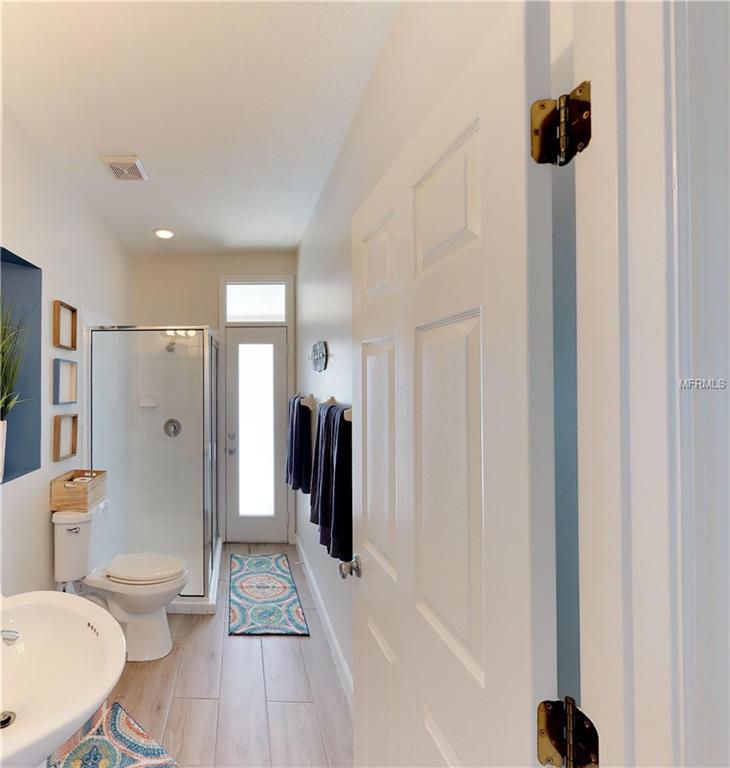 526 LAURENBURG LANE, OCOEE, Florida 34761, 4 Bedrooms Bedrooms, 15 Rooms Rooms,3 BathroomsBathrooms,Residential,For sale,LAURENBURG,O5561615