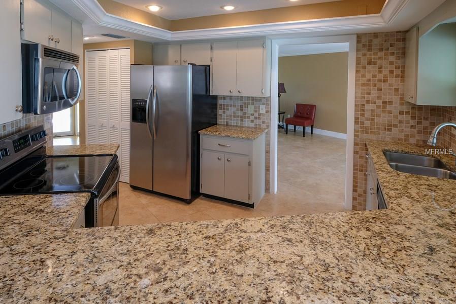 396 MOUNT VERNON DRIVE, VENICE, Florida 34293, 2 Bedrooms Bedrooms, 6 Rooms Rooms,2 BathroomsBathrooms,Residential,For sale,MOUNT VERNON,N5916395