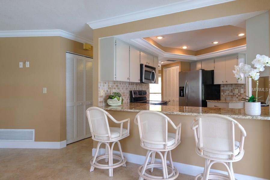 396 MOUNT VERNON DRIVE, VENICE, Florida 34293, 2 Bedrooms Bedrooms, 6 Rooms Rooms,2 BathroomsBathrooms,Residential,For sale,MOUNT VERNON,N5916395