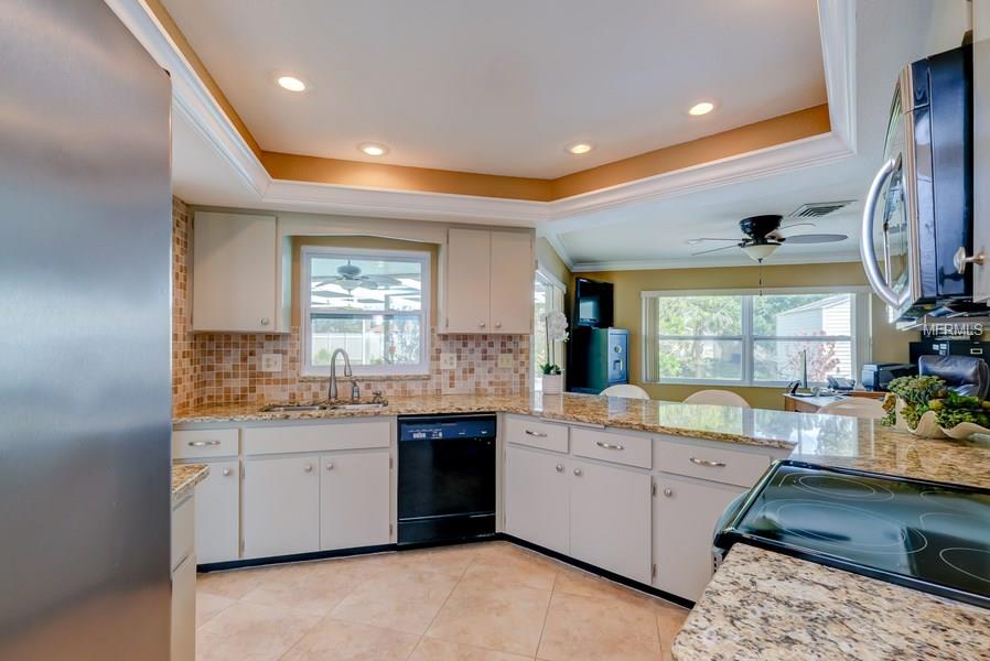 396 MOUNT VERNON DRIVE, VENICE, Florida 34293, 2 Bedrooms Bedrooms, 6 Rooms Rooms,2 BathroomsBathrooms,Residential,For sale,MOUNT VERNON,N5916395