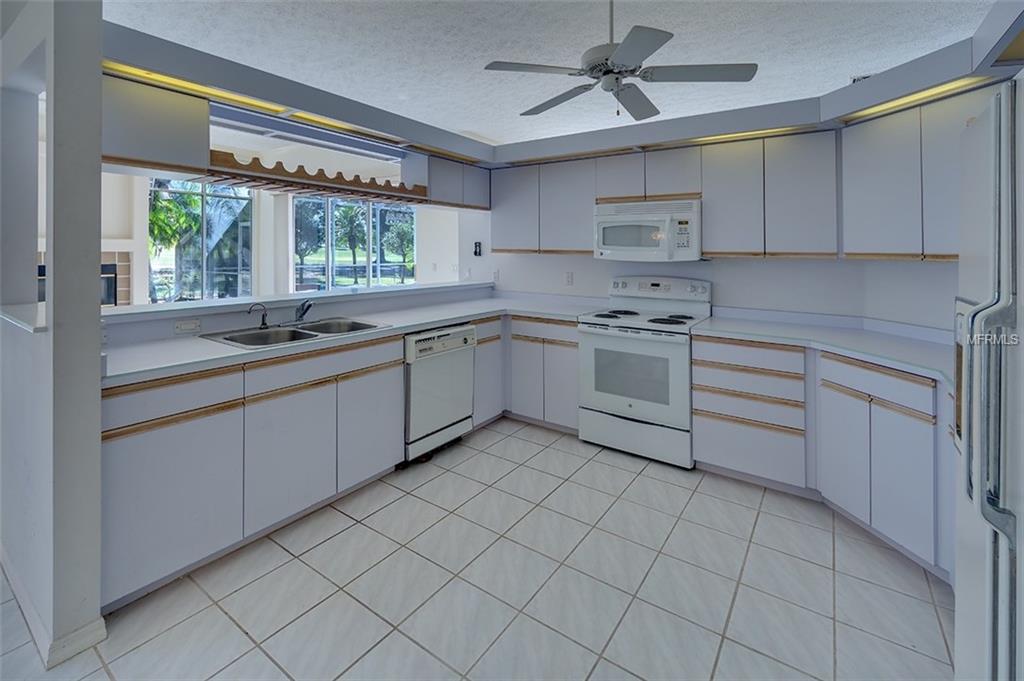 2941 WILDERNESS BOULEVARD E, PARRISH, Florida 34219, 3 Bedrooms Bedrooms, 10 Rooms Rooms,3 BathroomsBathrooms,Residential,For sale,WILDERNESS,A4210105