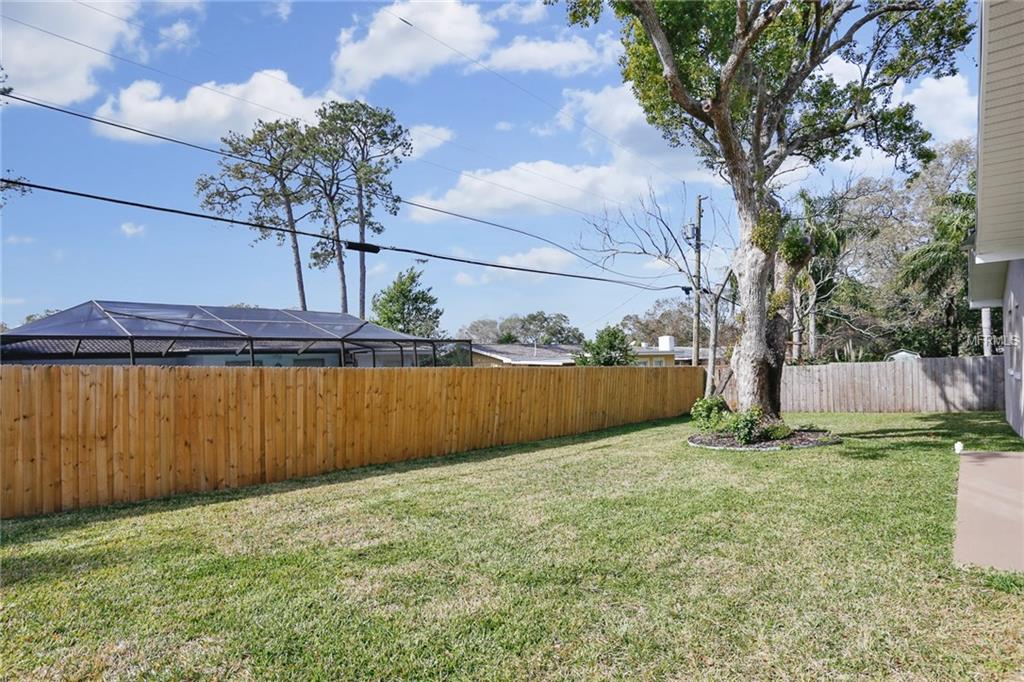 1524 PICARDY CIRCLE, CLEARWATER, Florida 33755, 4 Bedrooms Bedrooms, 7 Rooms Rooms,3 BathroomsBathrooms,Residential,For sale,PICARDY,U7829531