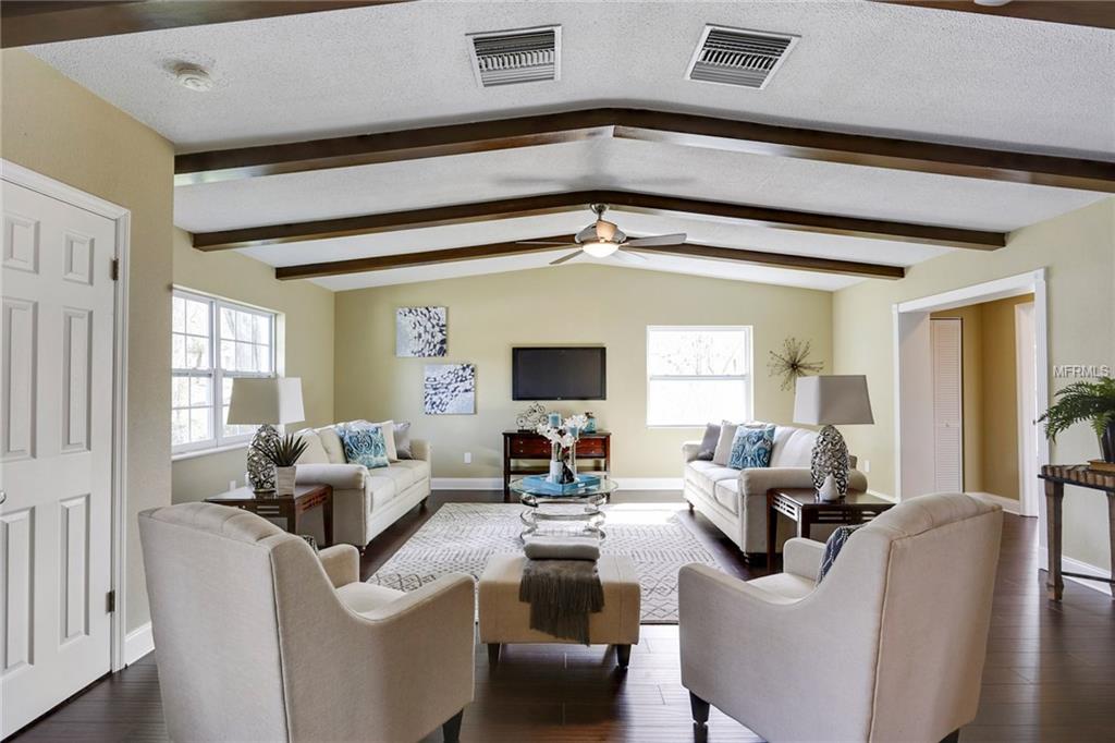 1524 PICARDY CIRCLE, CLEARWATER, Florida 33755, 4 Bedrooms Bedrooms, 7 Rooms Rooms,3 BathroomsBathrooms,Residential,For sale,PICARDY,U7829531