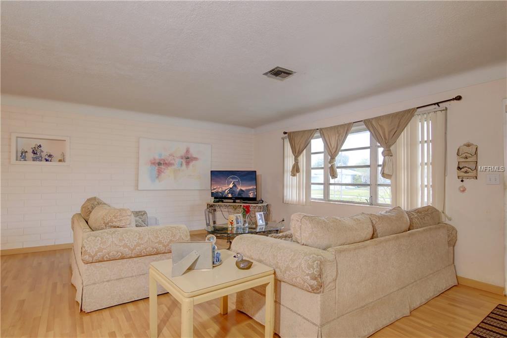 5398 27TH AVENUE N, ST PETERSBURG, Florida 33710, 3 Bedrooms Bedrooms, 6 Rooms Rooms,2 BathroomsBathrooms,Residential,For sale,27TH,U7837539