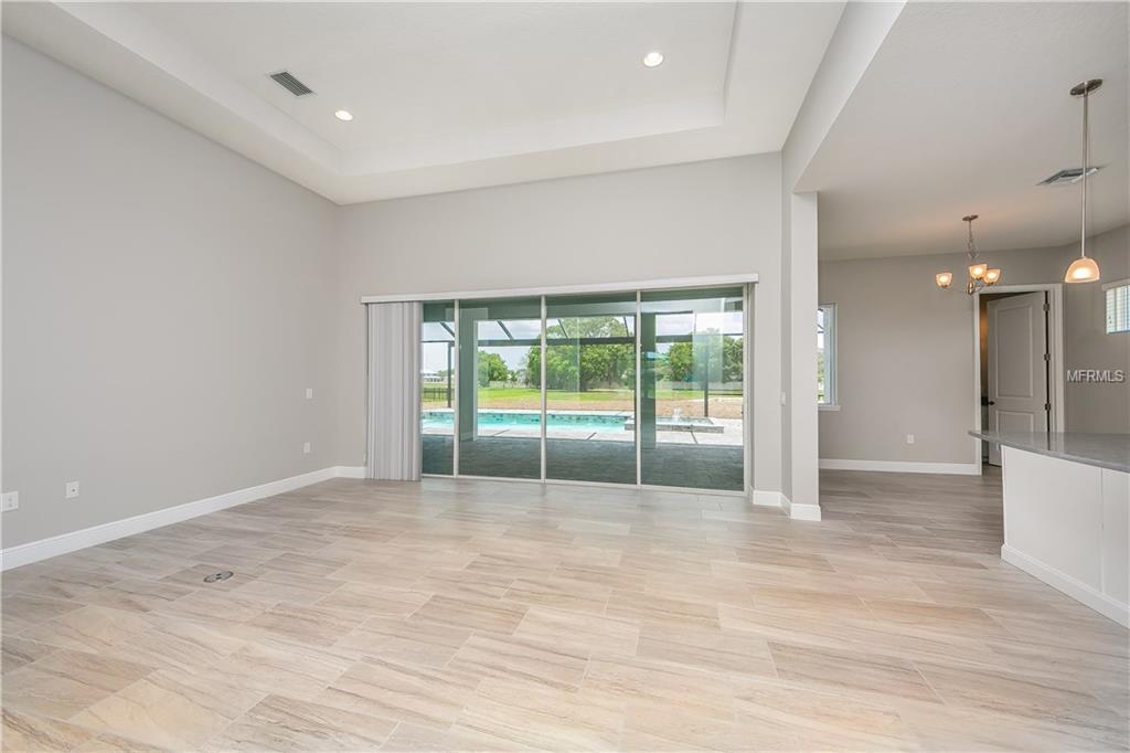 4714 VASCA DRIVE, SARASOTA, Florida 34240, 4 Bedrooms Bedrooms, 10 Rooms Rooms,4 BathroomsBathrooms,Residential,For sale,VASCA,T2918672