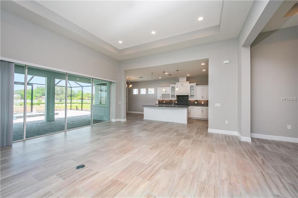 4714 VASCA DRIVE, SARASOTA, Florida 34240, 4 Bedrooms Bedrooms, 10 Rooms Rooms,4 BathroomsBathrooms,Residential,For sale,VASCA,T2918672