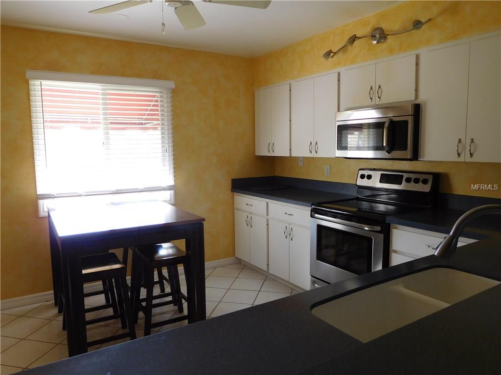 6101 34TH STREET W, BRADENTON, Florida 34210, 3 Bedrooms Bedrooms, 8 Rooms Rooms,3 BathroomsBathrooms,Residential,For sale,34TH,A4207816