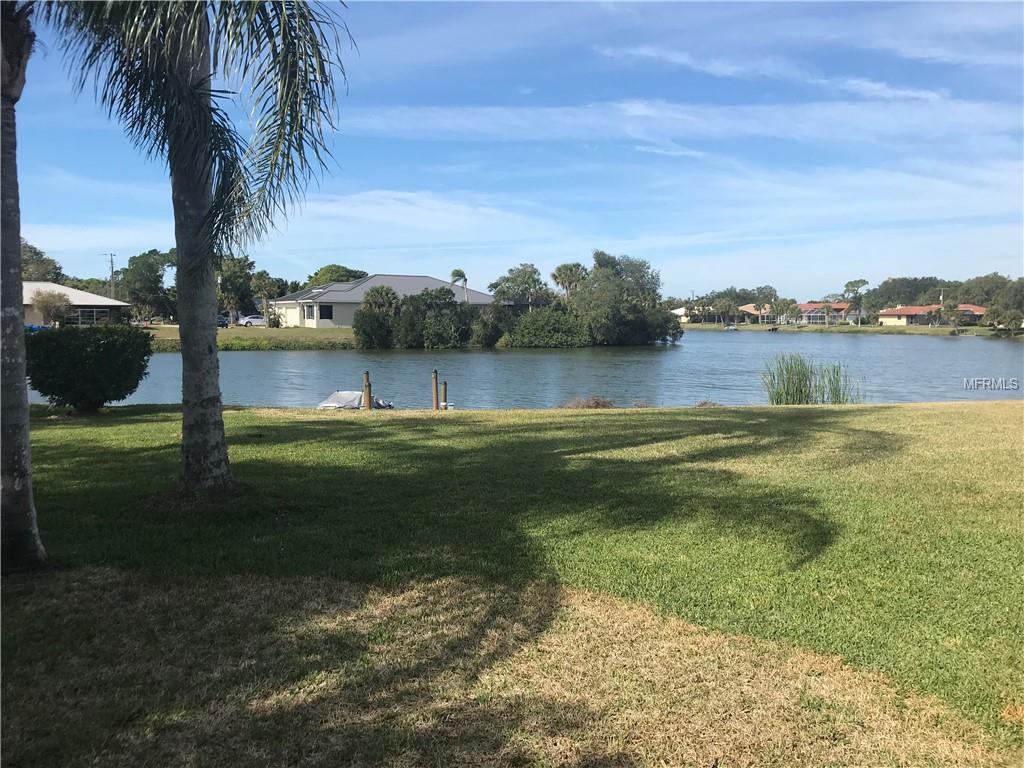 2241 LAKEWOOD DRIVE, NOKOMIS, Florida 34275, 3 Bedrooms Bedrooms, 6 Rooms Rooms,2 BathroomsBathrooms,Residential,For sale,LAKEWOOD,A4208593