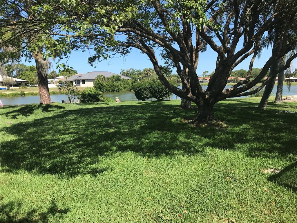 2241 LAKEWOOD DRIVE, NOKOMIS, Florida 34275, 3 Bedrooms Bedrooms, 6 Rooms Rooms,2 BathroomsBathrooms,Residential,For sale,LAKEWOOD,A4208593