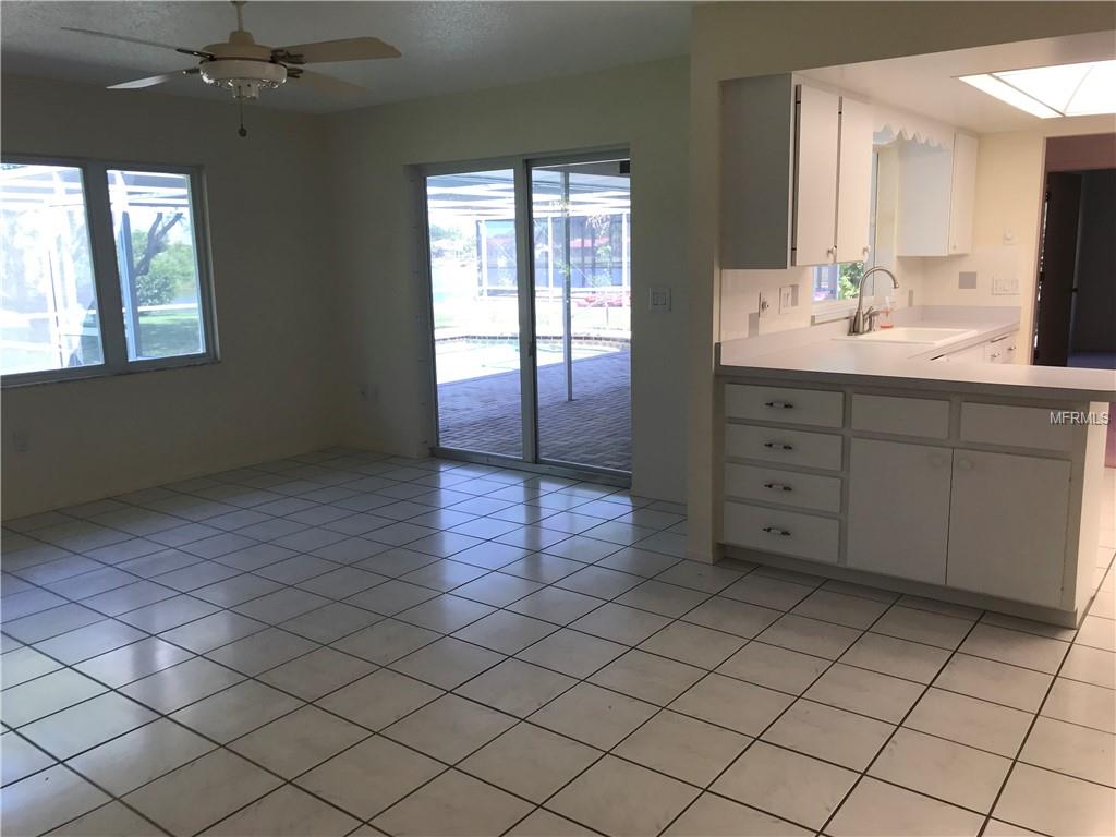 2241 LAKEWOOD DRIVE, NOKOMIS, Florida 34275, 3 Bedrooms Bedrooms, 6 Rooms Rooms,2 BathroomsBathrooms,Residential,For sale,LAKEWOOD,A4208593