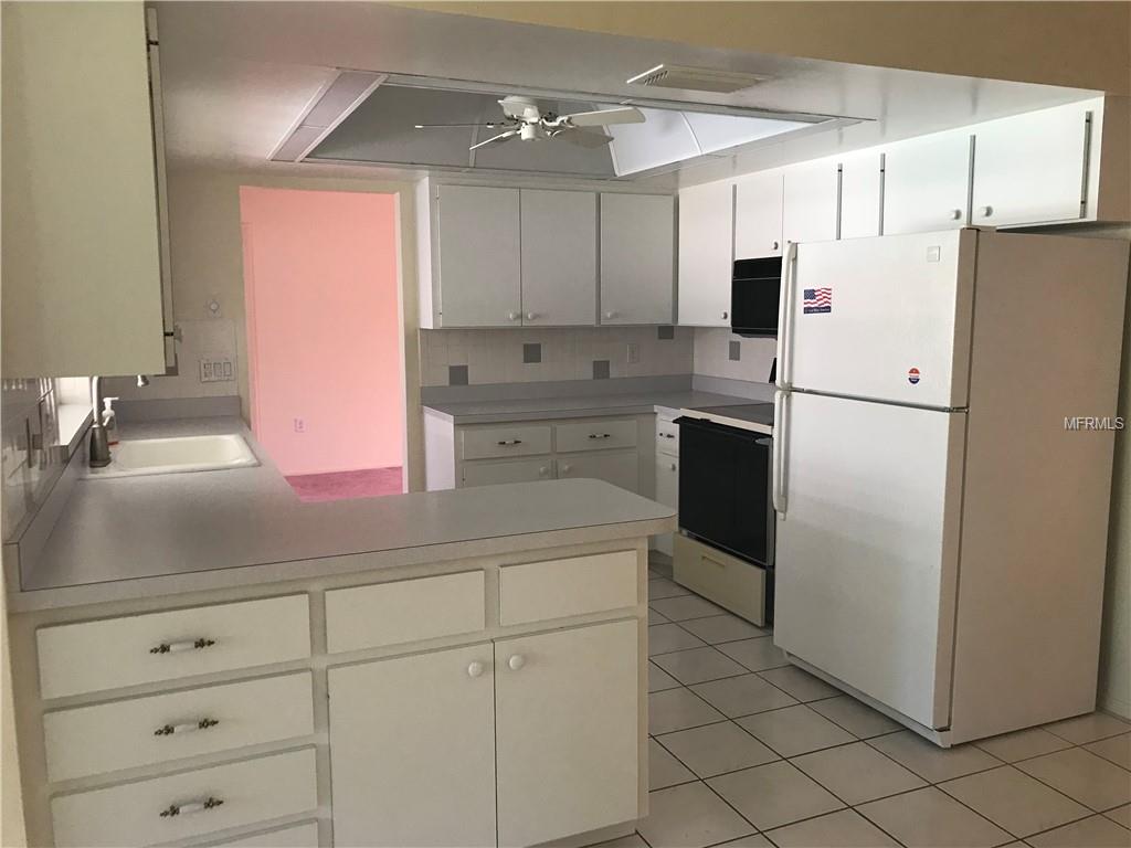 2241 LAKEWOOD DRIVE, NOKOMIS, Florida 34275, 3 Bedrooms Bedrooms, 6 Rooms Rooms,2 BathroomsBathrooms,Residential,For sale,LAKEWOOD,A4208593