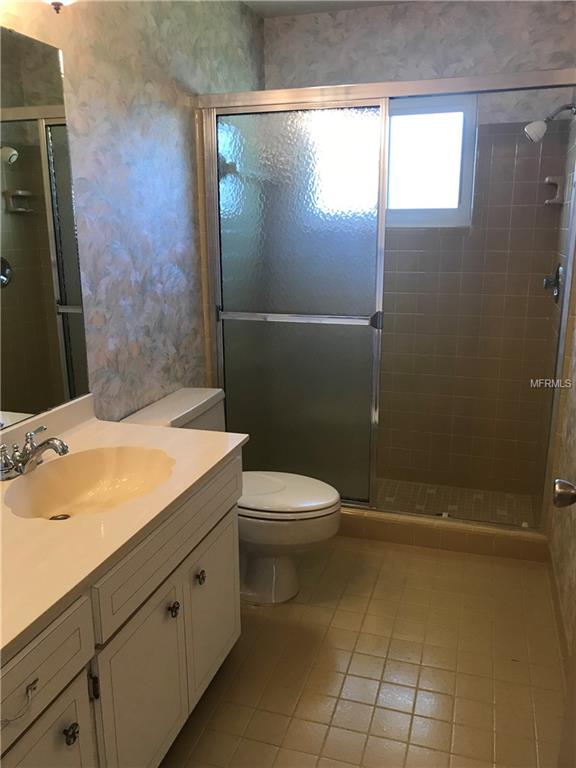 2241 LAKEWOOD DRIVE, NOKOMIS, Florida 34275, 3 Bedrooms Bedrooms, 6 Rooms Rooms,2 BathroomsBathrooms,Residential,For sale,LAKEWOOD,A4208593