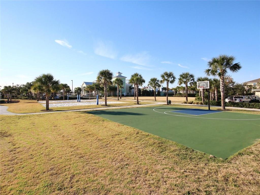 440 NOVI PATH, KISSIMMEE, Florida 34747, 8 Bedrooms Bedrooms, 7 Rooms Rooms,7 BathroomsBathrooms,Residential,For sale,NOVI,O5560123