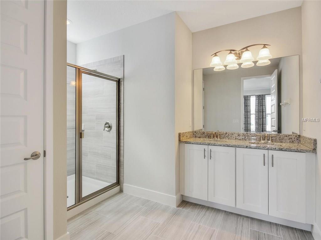 440 NOVI PATH, KISSIMMEE, Florida 34747, 8 Bedrooms Bedrooms, 7 Rooms Rooms,7 BathroomsBathrooms,Residential,For sale,NOVI,O5560123