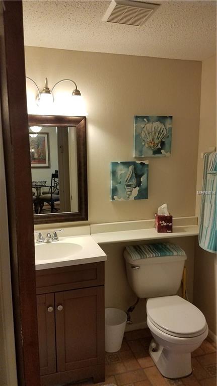 4200 HERON WAY, BRADENTON, Florida 34205, 2 Bedrooms Bedrooms, 5 Rooms Rooms,1 BathroomBathrooms,Residential,For sale,HERON,A4209203