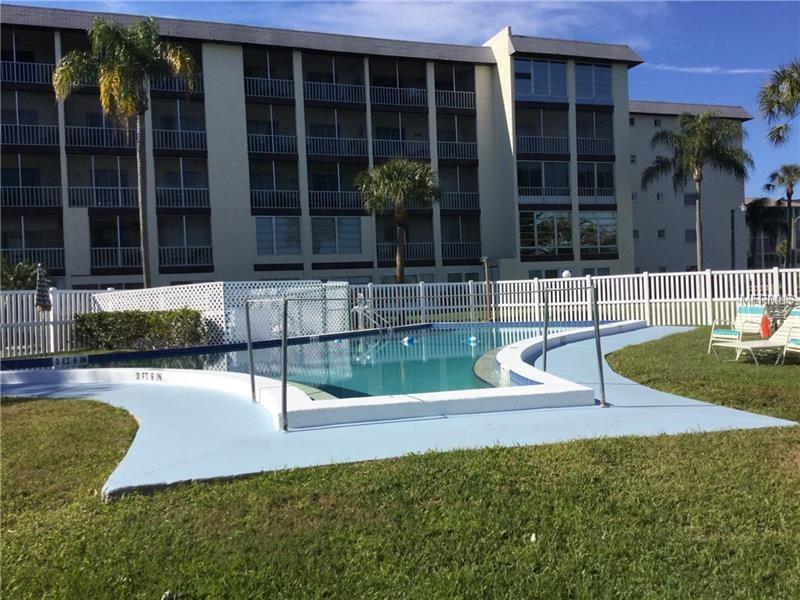 4200 HERON WAY, BRADENTON, Florida 34205, 2 Bedrooms Bedrooms, 5 Rooms Rooms,1 BathroomBathrooms,Residential,For sale,HERON,A4209203