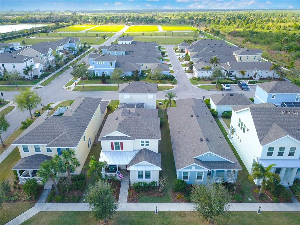 527 WINTERSIDE DRIVE, APOLLO BEACH, Florida 33572, 4 Bedrooms Bedrooms, 4 Rooms Rooms,3 BathroomsBathrooms,Residential,For sale,WINTERSIDE,T2927458