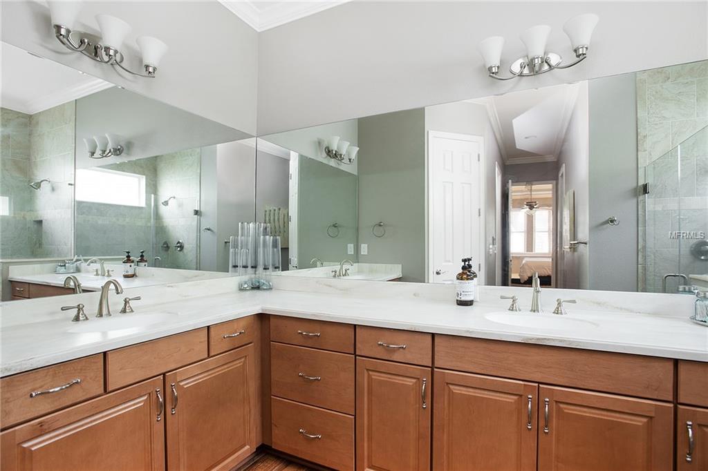 527 WINTERSIDE DRIVE, APOLLO BEACH, Florida 33572, 4 Bedrooms Bedrooms, 4 Rooms Rooms,3 BathroomsBathrooms,Residential,For sale,WINTERSIDE,T2927458