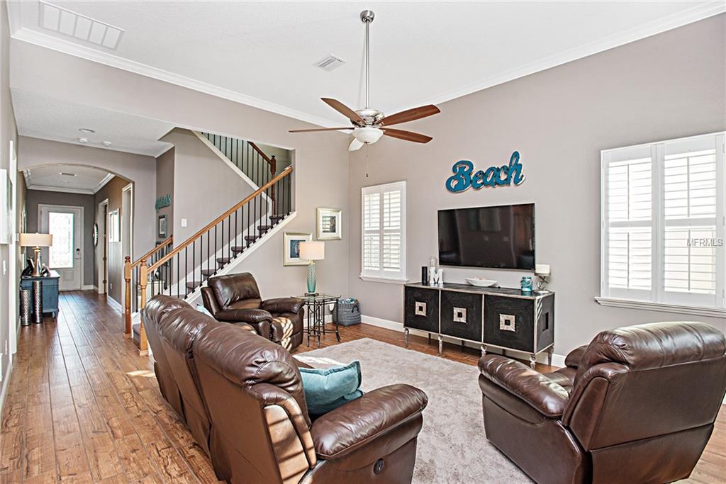 527 WINTERSIDE DRIVE, APOLLO BEACH, Florida 33572, 4 Bedrooms Bedrooms, 4 Rooms Rooms,3 BathroomsBathrooms,Residential,For sale,WINTERSIDE,T2927458