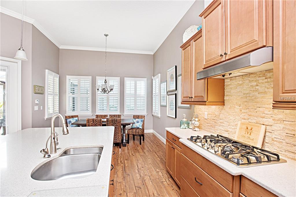 527 WINTERSIDE DRIVE, APOLLO BEACH, Florida 33572, 4 Bedrooms Bedrooms, 4 Rooms Rooms,3 BathroomsBathrooms,Residential,For sale,WINTERSIDE,T2927458